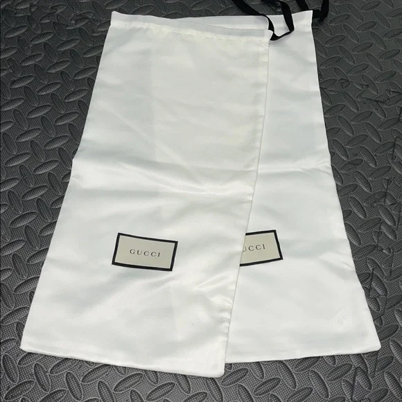 Gucci Dustbag Set - Picture 1 of 3